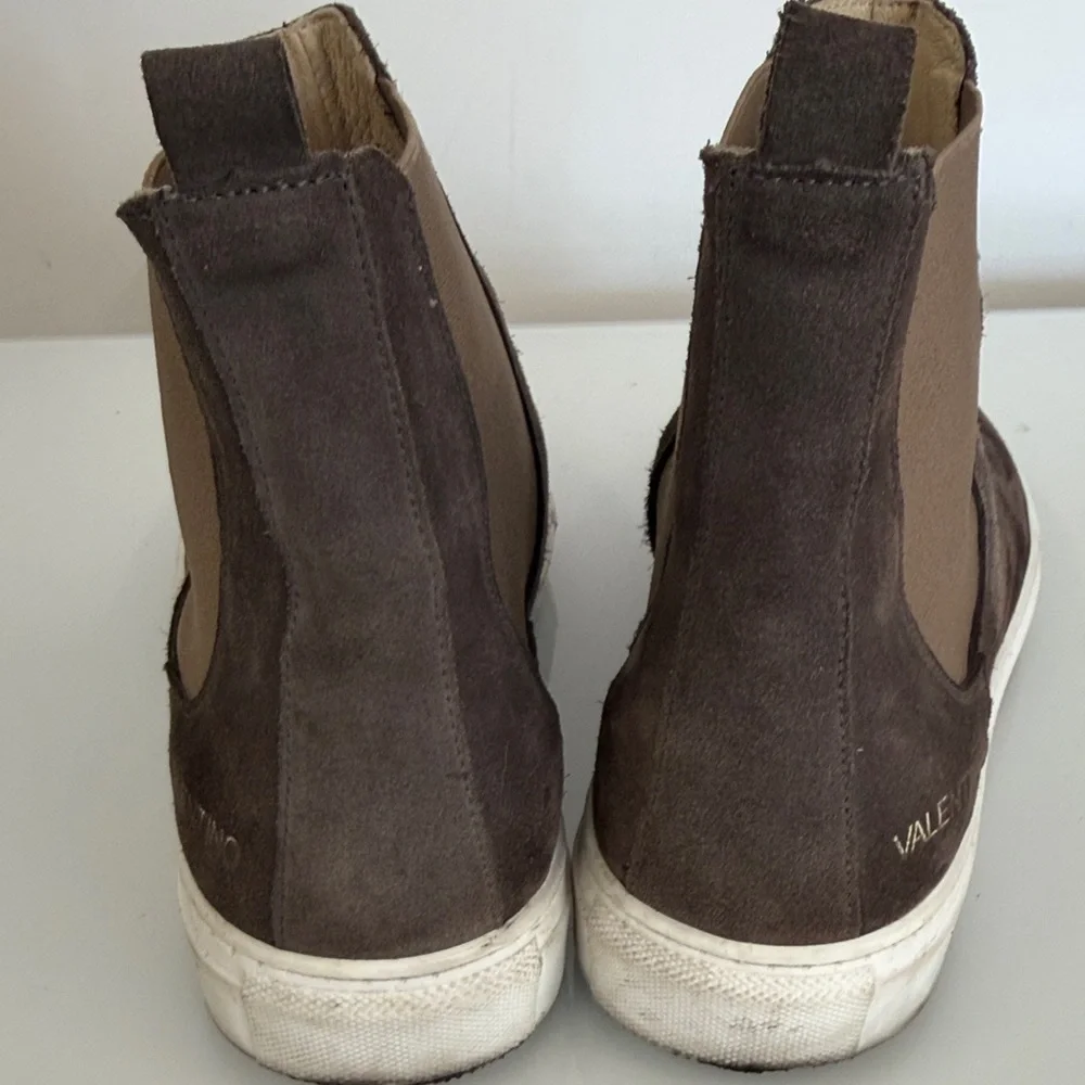 Mario Valentino Dark Brown Suede Ankle Boots 45